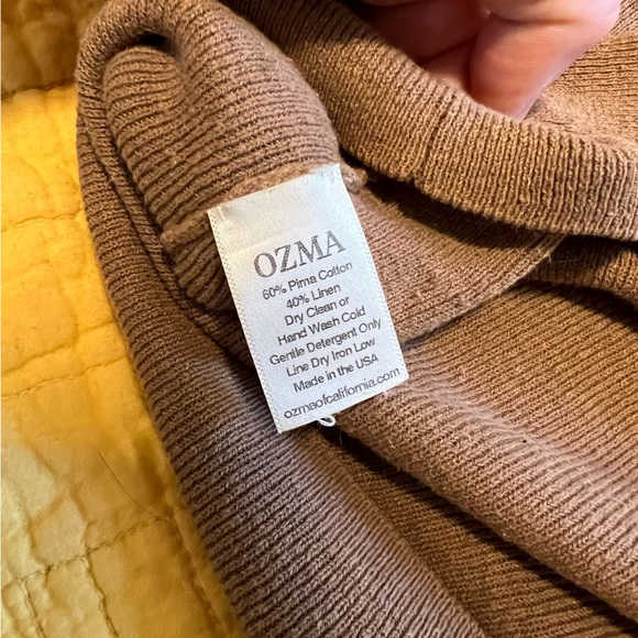 Ozma Noe Crop Sweater in Pima Linen (mushroom) - Picture 9 of 9